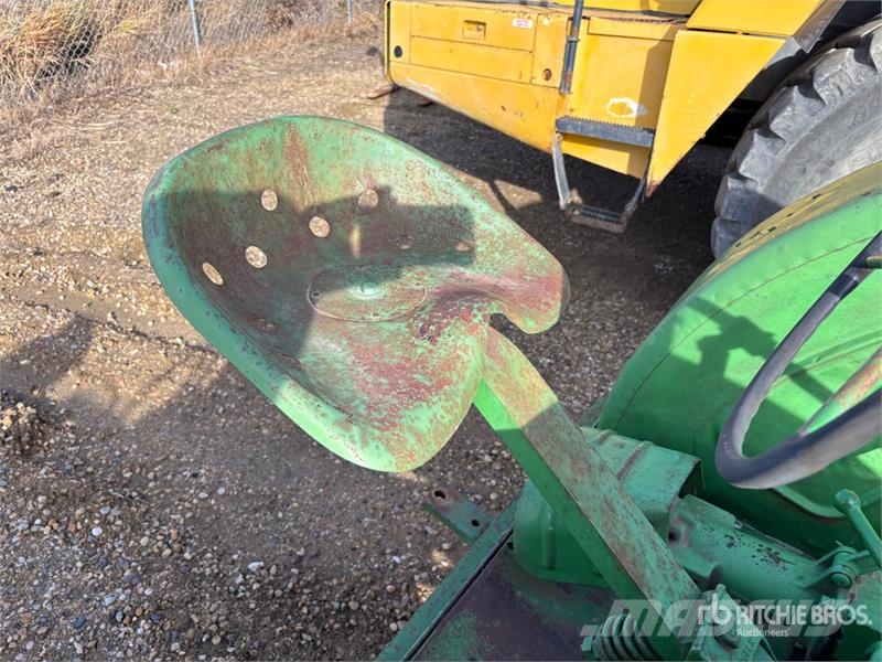 John Deere D Traktorer