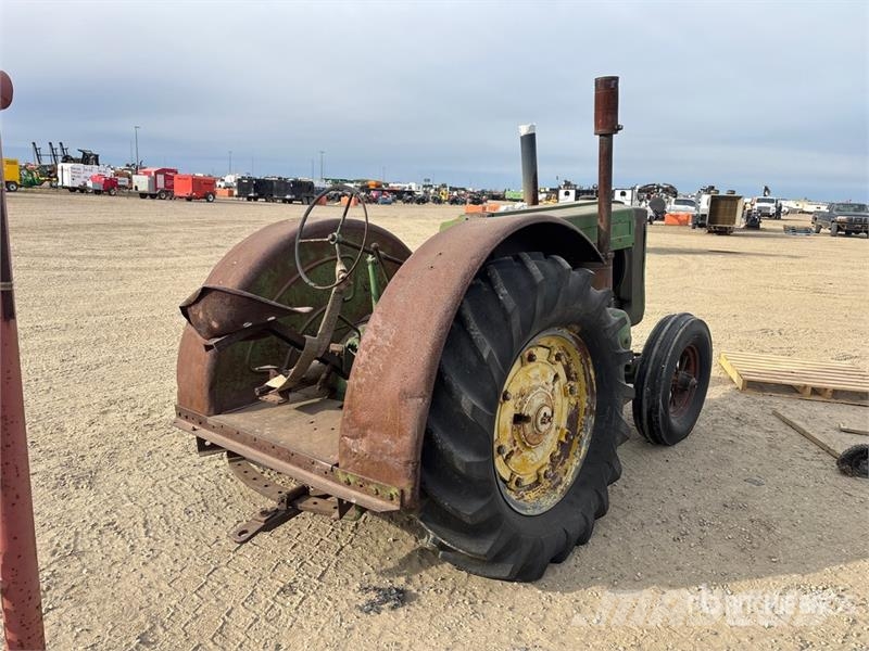 John Deere D Traktori