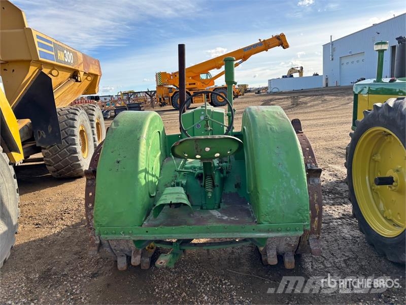 John Deere D Traktorer