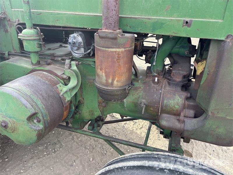 John Deere D Traktori