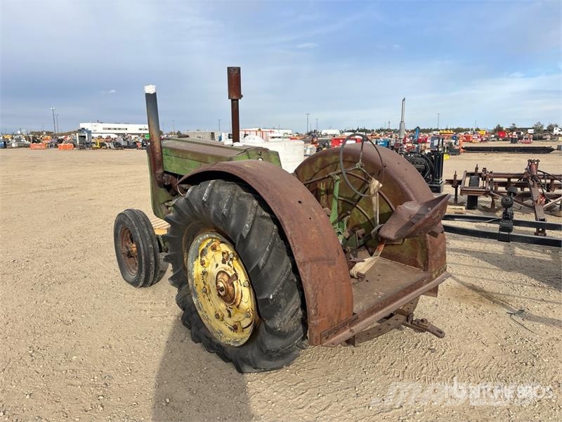 John Deere D Traktori