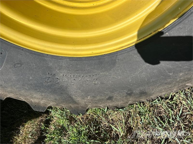 John Deere D450 35 ft Swather Windrower Svanser