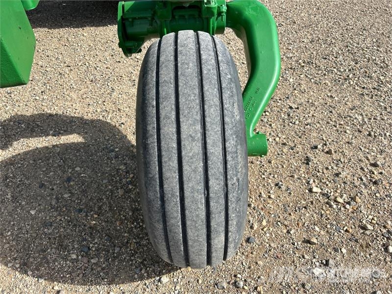 John Deere D450 35 ft Swather Windrower Segadoras hileradoras