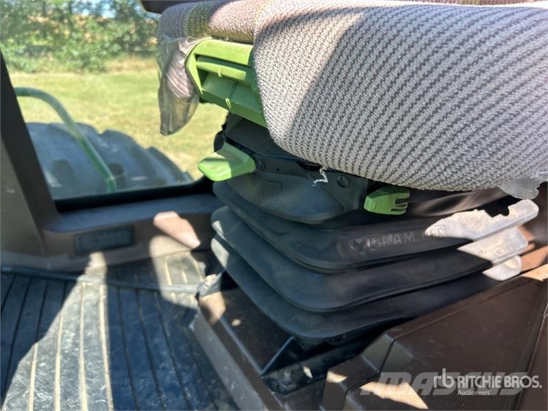 John Deere D450 35 ft Swather Windrower Svanser