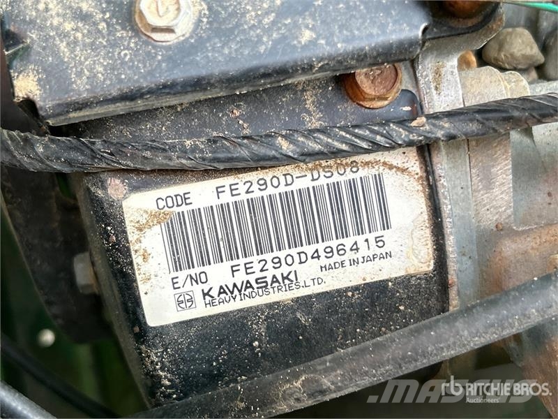 John Deere Gator 4X2 Maquinaria para servicios públicos