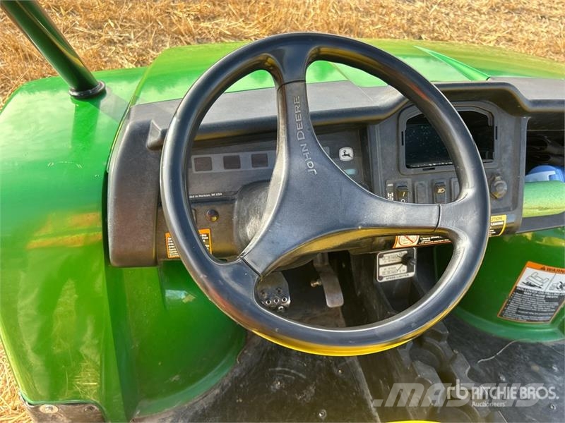John Deere Gator 620I 4x4 Utility Vehicle Mini utilitaire