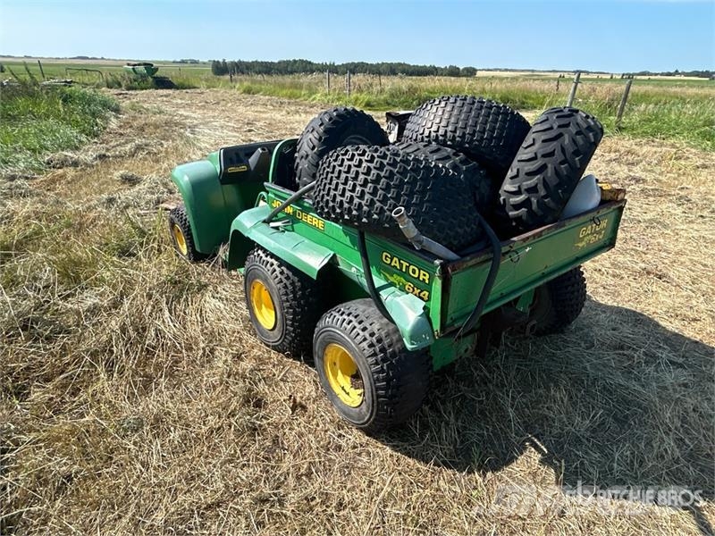 John Deere Gator 6x4 Side By Side (Inoperable) Carros