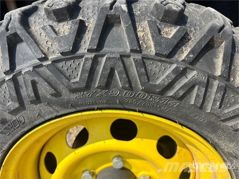 John Deere Gator XUV835R 4x4 Utility Vehicle Pomoćni strojevi