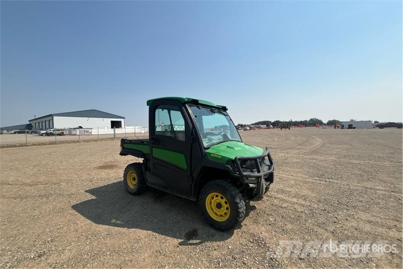 John Deere Gator XUV835R 4x4 Utility Vehicle Pomoćni strojevi