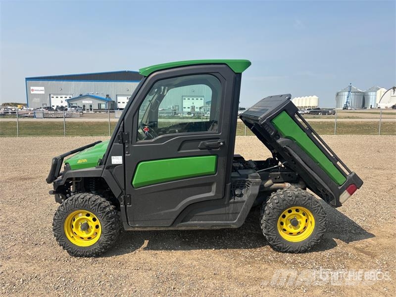 John Deere Gator XUV835R 4x4 Utility Vehicle Pomoćni strojevi
