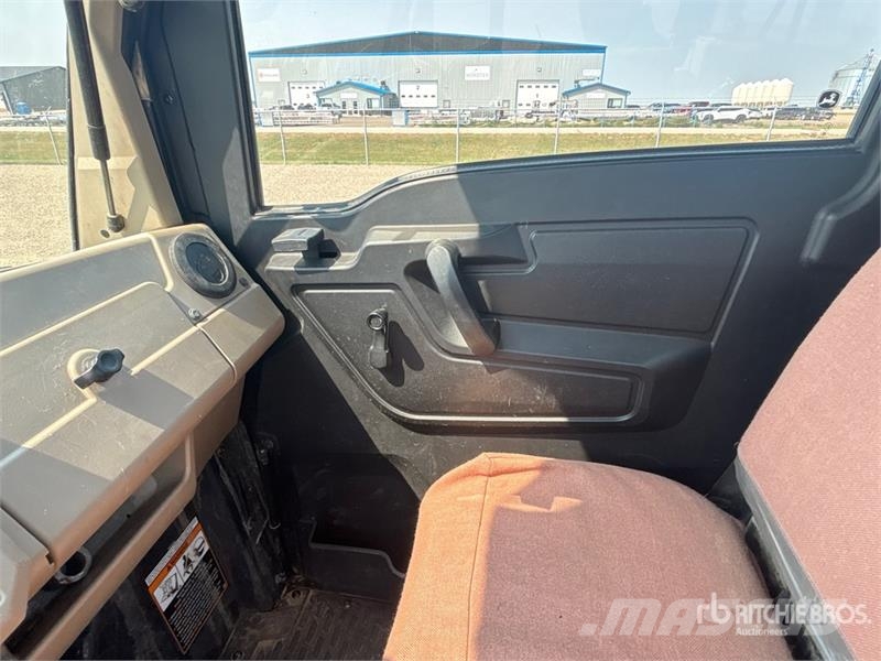 John Deere Gator XUV835R 4x4 Utility Vehicle Pomoćni strojevi