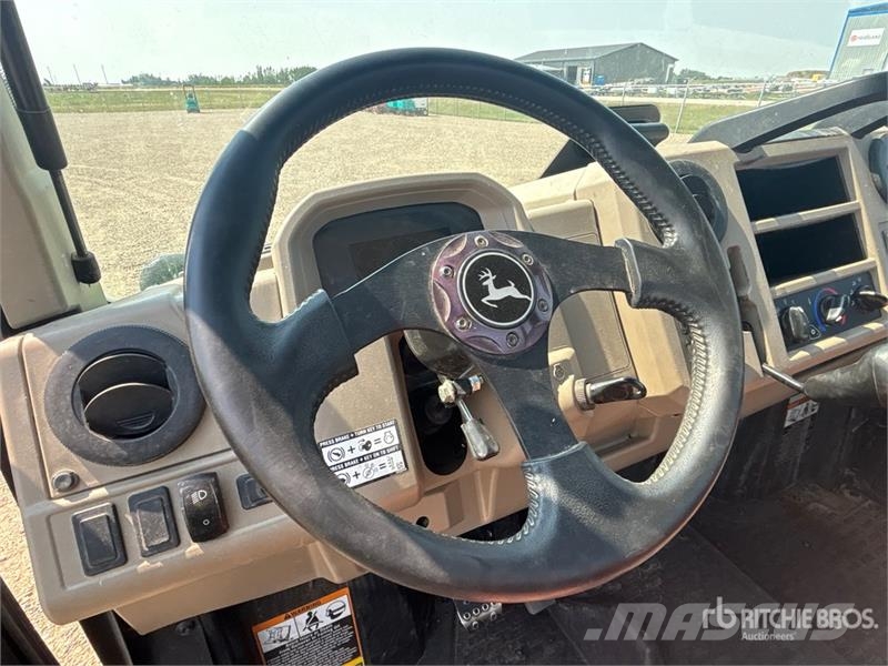 John Deere Gator XUV835R 4x4 Utility Vehicle Pomoćni strojevi