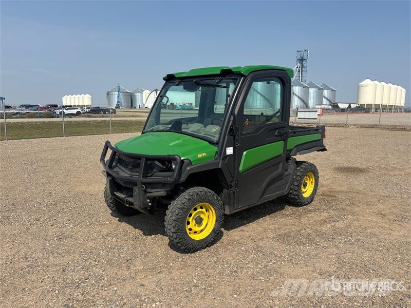 John Deere Gator XUV835R 4x4 Utility Vehicle Pomoćni strojevi