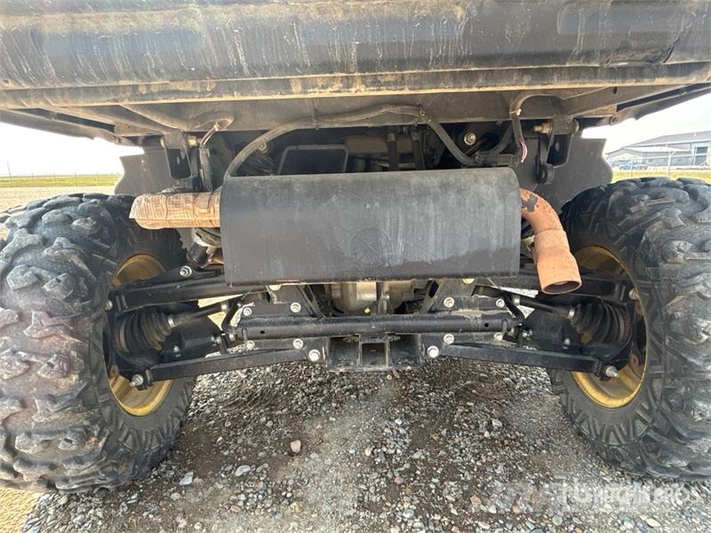 John Deere Gator XUV835R 4x4 Utility Vehicle Pomoćni strojevi
