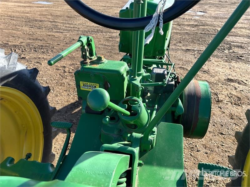 John Deere H 2WD Narrow Front Row Crop Antique Tractor Traktoren