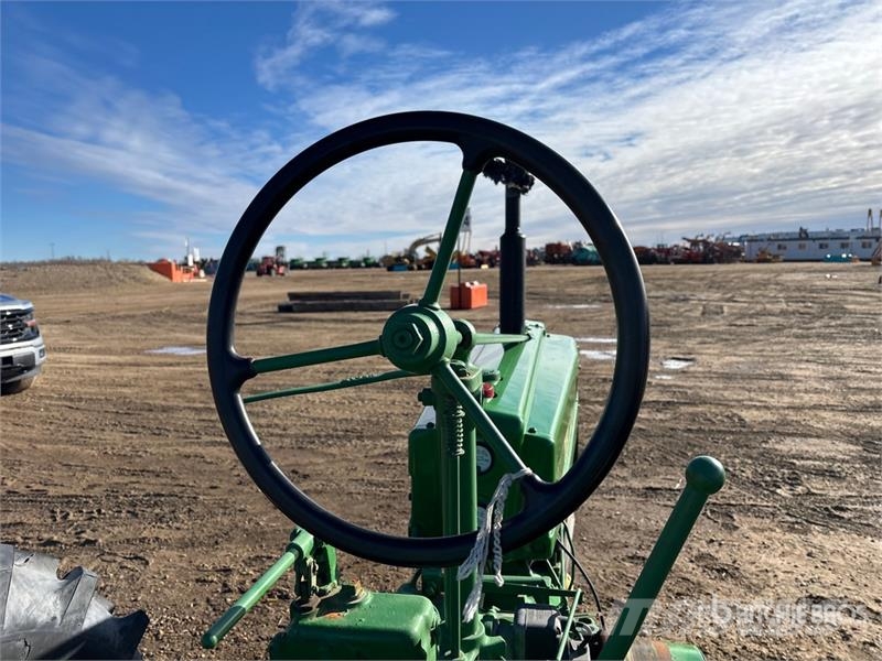John Deere H 2WD Narrow Front Row Crop Antique Tractor Traktoren