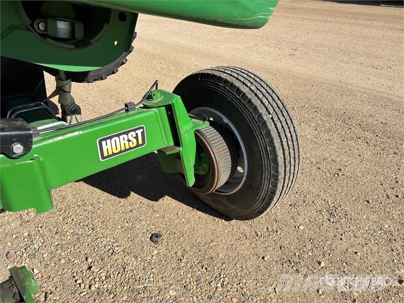 John Deere HD35R 35 ft Hinged Draper Combine Header コンバイン・ハーベスター・ヘッド