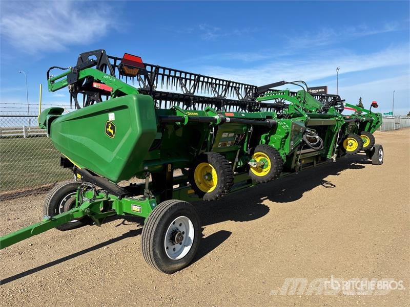 John Deere HD35R 35 ft Hinged Draper Combine Header コンバイン・ハーベスター・ヘッド