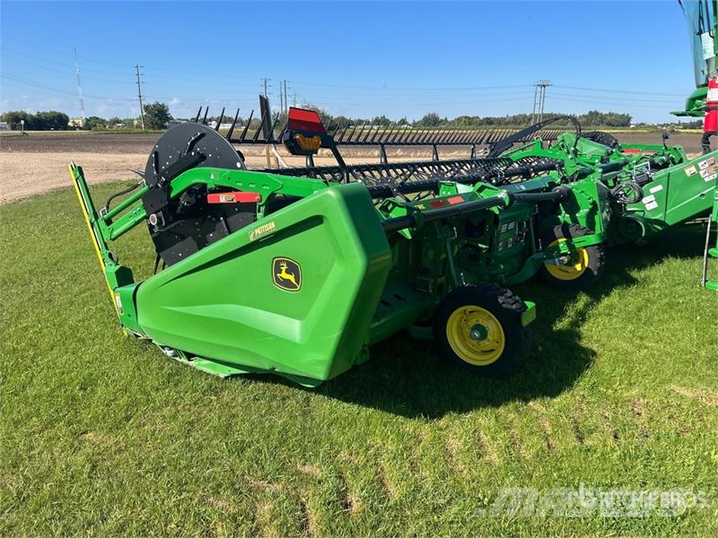 John Deere HD40R 40 ft Rigid Hinged Draper Combine Header Maaidorser aanbouwdelen