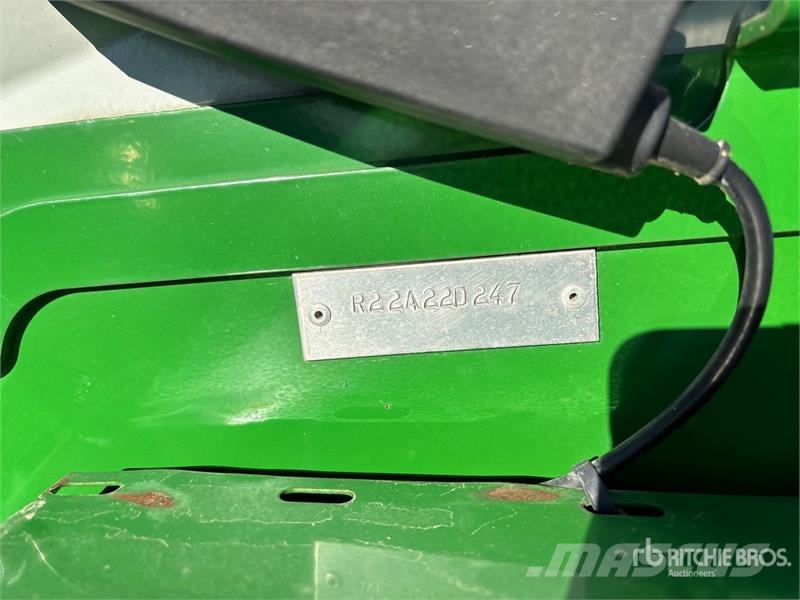 John Deere HD45F 45 ft Hinged Flex Draper Combine Header Erntevorsätze