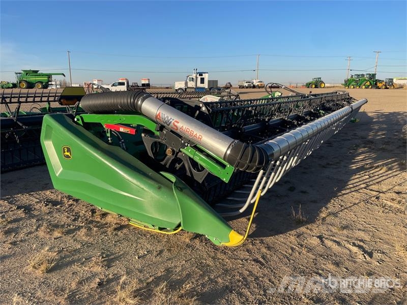 John Deere HD45F 45 ft Flex Draper Combine Header コンバイン・ハーベスター・ヘッド