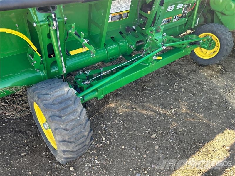 John Deere HD45F 45 ft Hinged Draper Combine Header Combine harvester heads