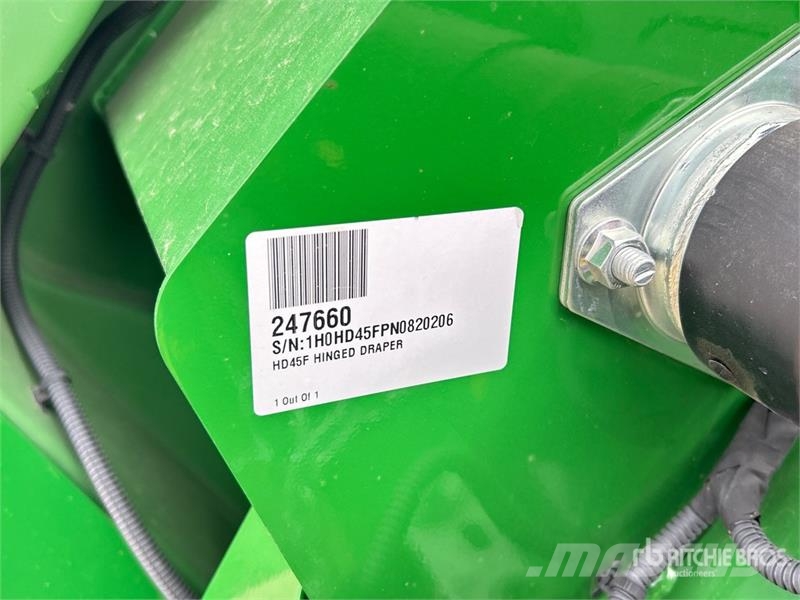 John Deere HD45F 45 ft Hinged Flex Draper Combine Header Skjærebord til skurtresker