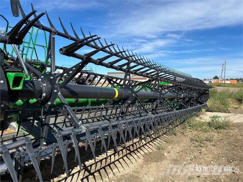 John Deere HD45F 45 ft Hinged Draper Combine Header Combine harvester heads