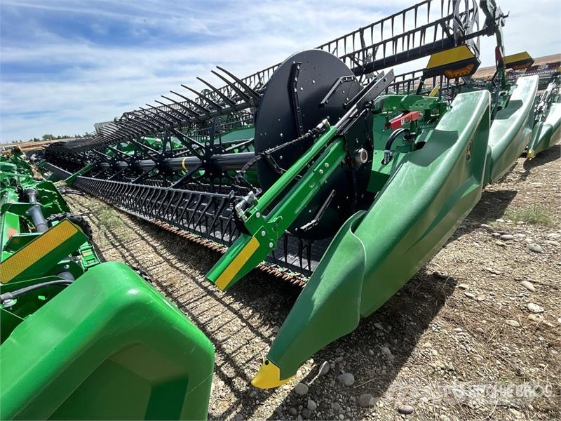 John Deere HD45F 45 ft Hinged Draper Combine Header Cabeçotes de colheitadeira