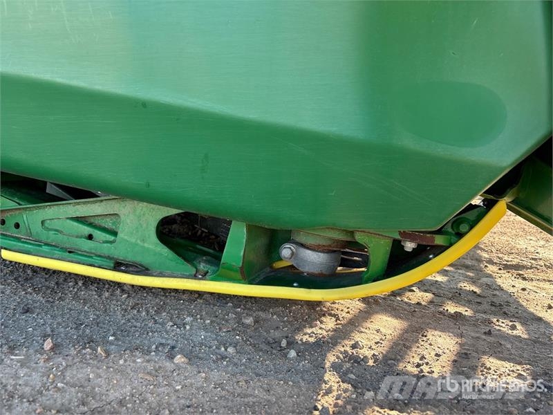 John Deere HD45F 45 ft Hinged Flex Draper Combine Header Erntevorsätze