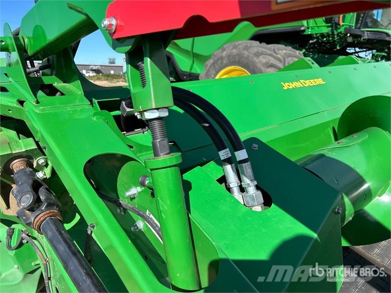 John Deere HD45F 45 ft Hinged Draper Combine Header Combine harvester heads