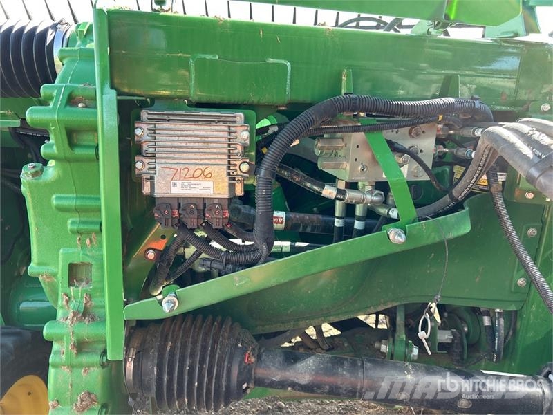 John Deere HD45F 45 ft Hinged Draper Combine Header Combine harvester heads