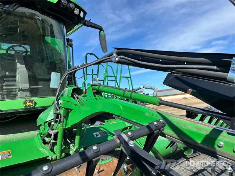 John Deere HD45F 45 ft Hinged Draper Combine Header Combine harvester heads