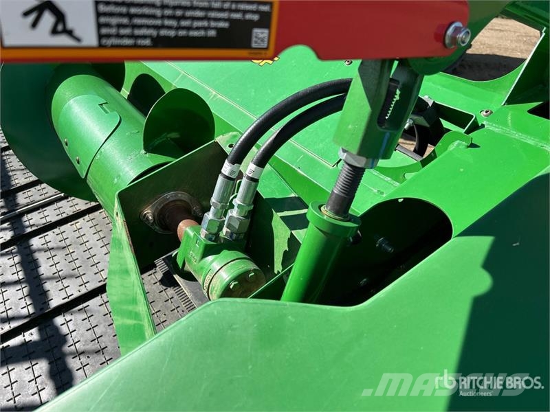 John Deere HD45F 45 ft Hinged Draper Combine Header Combine harvester heads