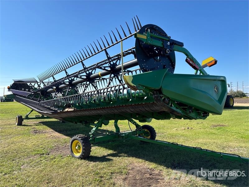 John Deere HD45F 45 ft Flex Knife Combine Header 콤바인 헤드