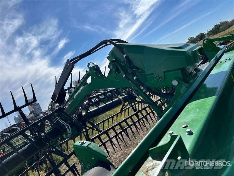 John Deere HD45F 45 ft Hinged Draper Combine Header Combine harvester heads