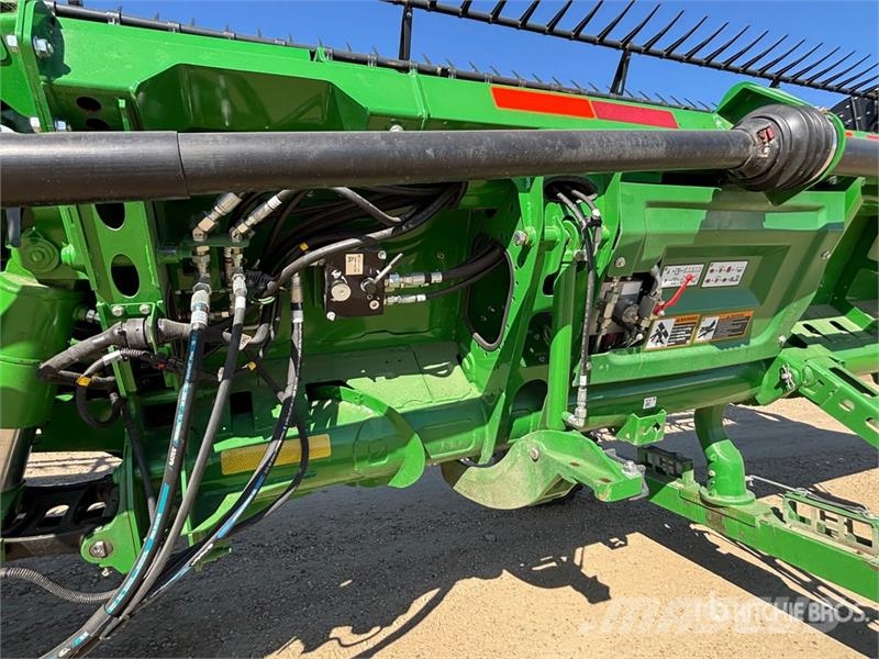 John Deere HD45R 45 ft Hinged Draper Combine Header Kombajnove hlavice