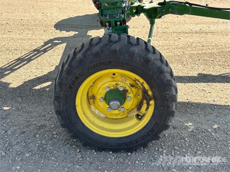 John Deere HD45R 45 ft Hinged Draper Combine Header Kombajnove hlavice