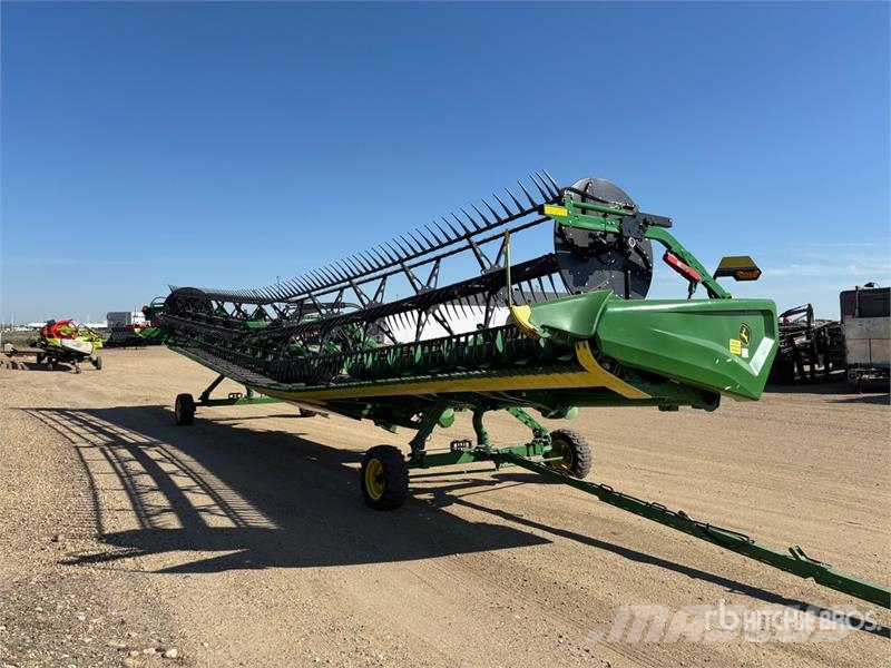 John Deere HD45R 45 ft Hinged Draper Combine Header Kombajnove hlavice