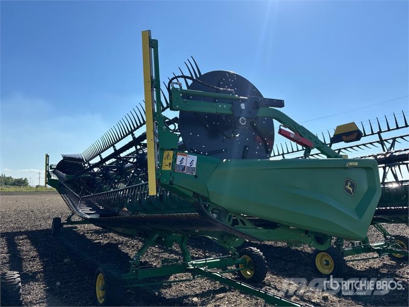 John Deere HD45R 45 ft Rigid Hinged Draper Combine Header 콤바인 헤드