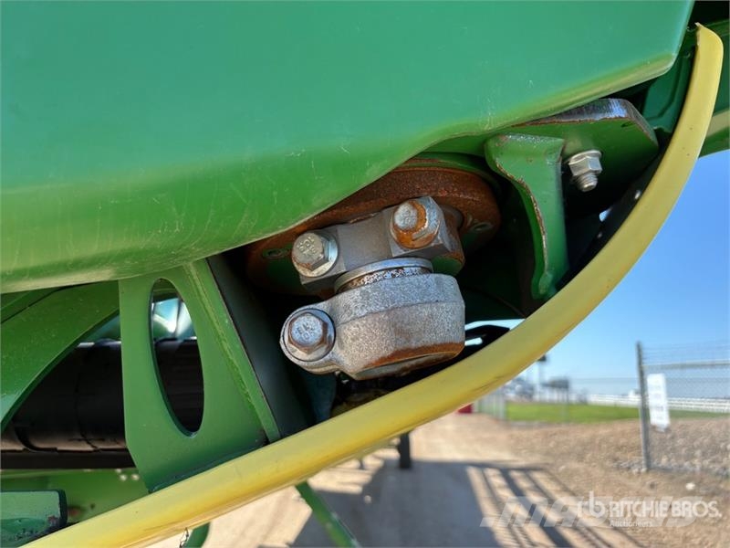 John Deere HD45R 45 ft Hinged Draper Combine Header Kombajnove hlavice