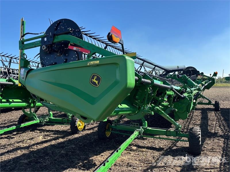 John Deere HD45R 45 ft Rigid Hinged Draper Combine Header 콤바인 헤드