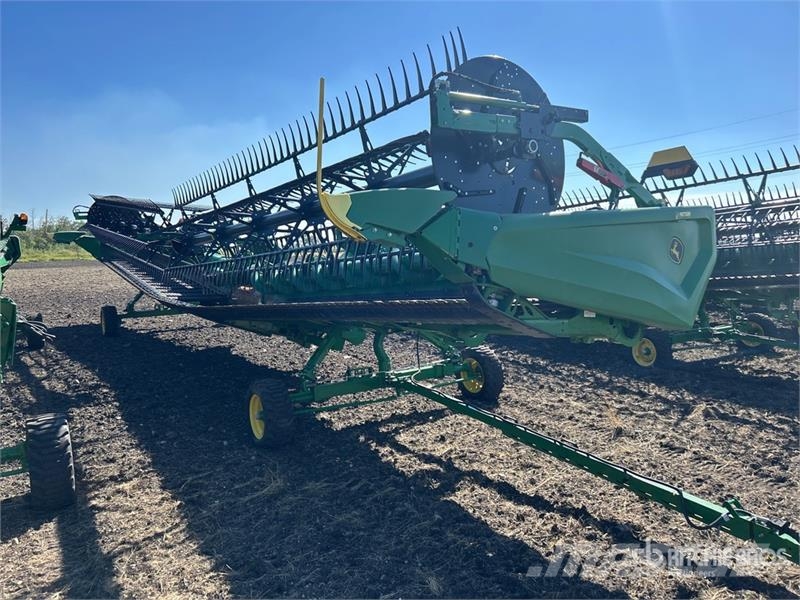 John Deere HD45R 45 ft Rigid Hinged Draper Combine Header 콤바인 헤드