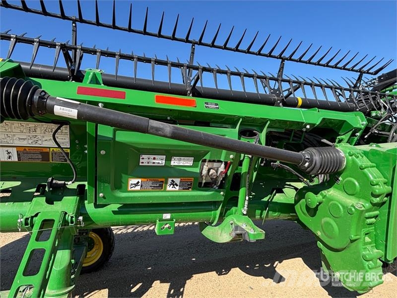 John Deere HD45R 45 ft Hinged Draper Combine Header Kombajnove hlavice
