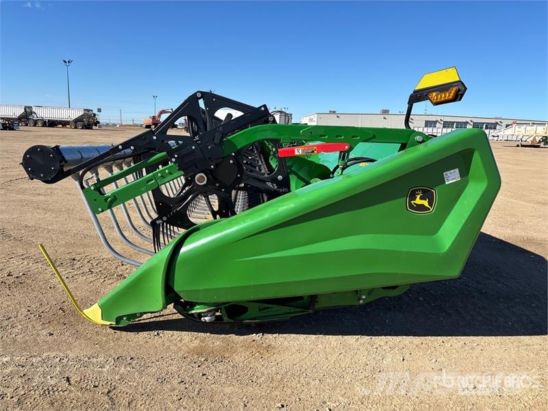 John Deere HD50F 50 ft Hinged Draper Combine Header Kombájn adapterek