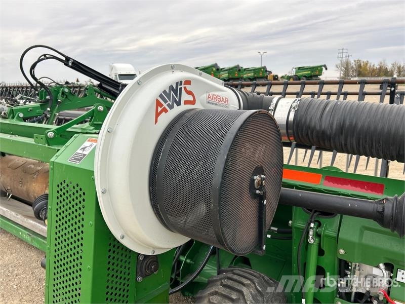 John Deere HD50F 50 ft Hinged Flex Draper Combine Header コンバイン・ハーベスター・ヘッド