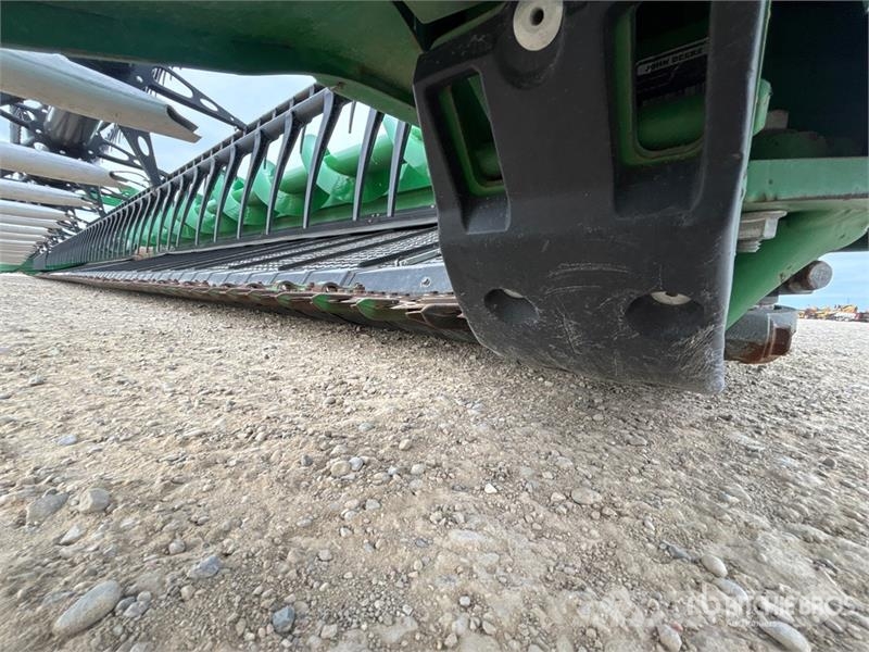 John Deere HD50F 50 ft Hinged Flex Draper Combine Header コンバイン・ハーベスター・ヘッド