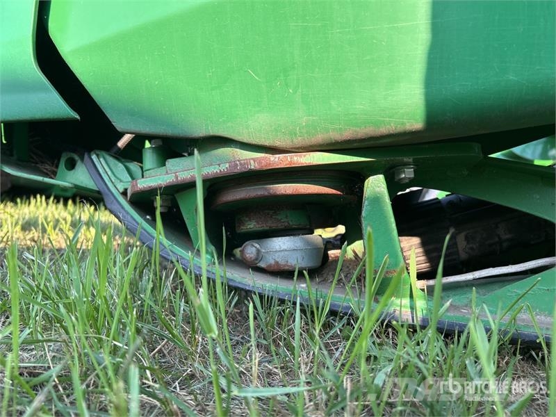 John Deere HD50F 50 ft Hinged Draper Combine Header Cabeçotes de colheitadeira
