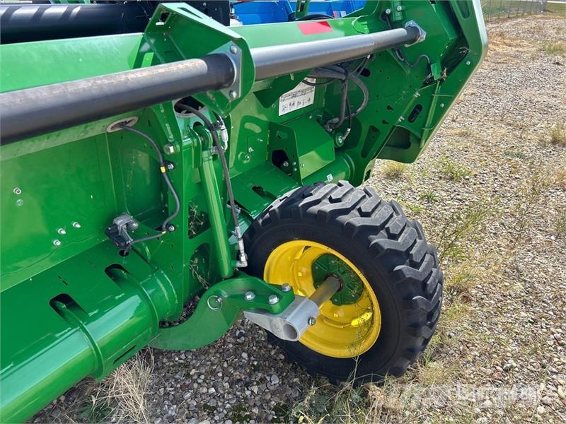 John Deere HD50F 50 ft Flex Knife Combine Header Combine harvester heads