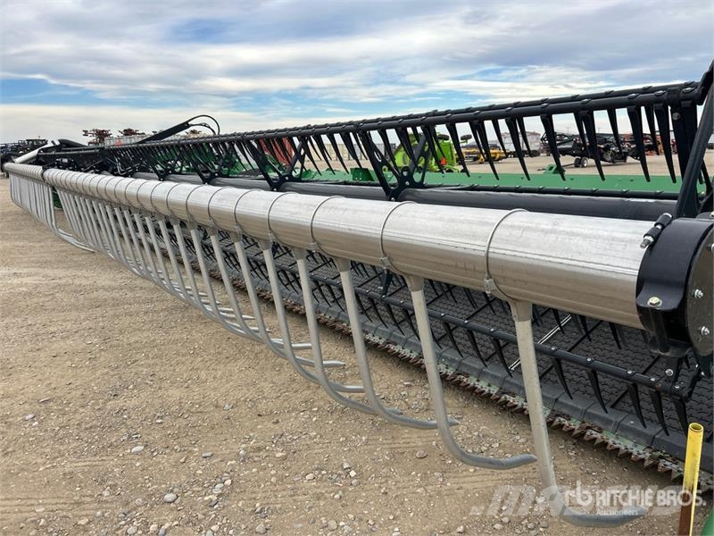 John Deere HD50F 50 ft Hinged Flex Draper Combine Header コンバイン・ハーベスター・ヘッド